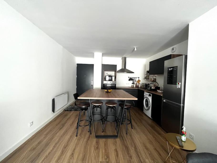 Lady Lafe Kaz Appartement Фронтиньян Экстерьер фото